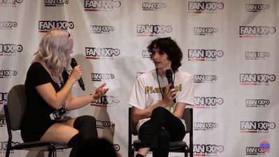 2019-05-13_-_Fan_Expo_-_Stranger_Things_Panel_mp41876.jpg