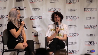 2019-05-13_-_Fan_Expo_-_Stranger_Things_Panel_mp41893.jpg