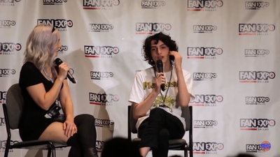 2019-05-13_-_Fan_Expo_-_Stranger_Things_Panel_mp41894.jpg