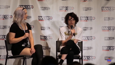 2019-05-13_-_Fan_Expo_-_Stranger_Things_Panel_mp41981.jpg