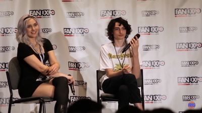 2019-05-13_-_Fan_Expo_-_Stranger_Things_Panel_mp42222.jpg