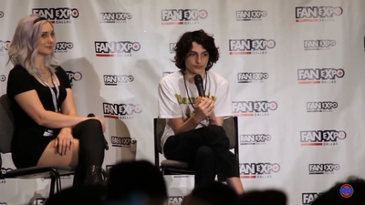 2019-05-13_-_Fan_Expo_-_Stranger_Things_Panel_mp42570.jpg