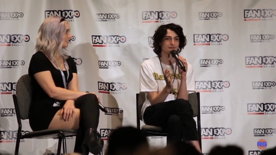 2019-05-13_-_Fan_Expo_-_Stranger_Things_Panel_mp42595.jpg