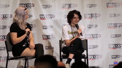 2019-05-13_-_Fan_Expo_-_Stranger_Things_Panel_mp42689.jpg