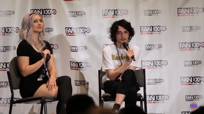 2019-05-13_-_Fan_Expo_-_Stranger_Things_Panel_mp42693.jpg