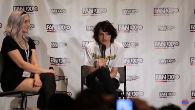 2019-05-13_-_Fan_Expo_-_Stranger_Things_Panel_mp43555.jpg