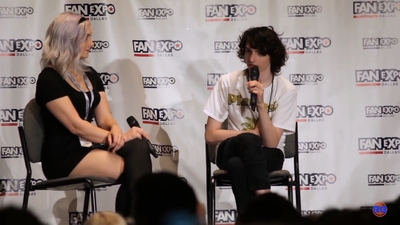 2019-05-13_-_Fan_Expo_-_Stranger_Things_Panel_mp43842.jpg
