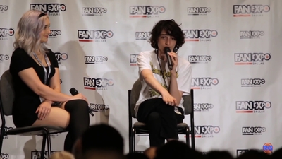 2019-05-13_-_Fan_Expo_-_Stranger_Things_Panel_mp44223.jpg