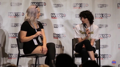 2019-05-13_-_Fan_Expo_-_Stranger_Things_Panel_mp44288.jpg