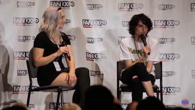 2019-05-13_-_Fan_Expo_-_Stranger_Things_Panel_mp44301.jpg