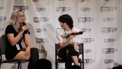2019-05-13_-_Fan_Expo_-_Stranger_Things_Panel_mp44325.jpg