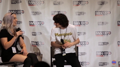 2019-05-13_-_Fan_Expo_-_Stranger_Things_Panel_mp44330.jpg