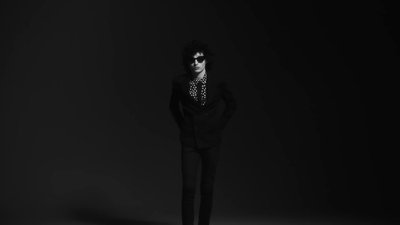 2019-05-27_-_SAINT_LAURENT_-_FALL_WINTER_2019_mp40021.jpg