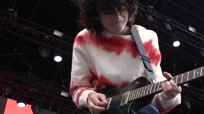 2019-05-30_-_Finn_Wolfhard_at_Primavera_Sound_mp43795.jpg