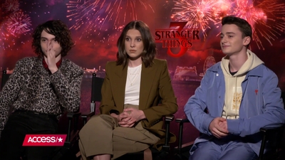 2019-06-28_-_Access_Hollywood_-_Stranger_Things_S03_Interview_mp40533.jpg
