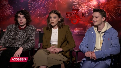 2019-06-28_-_Access_Hollywood_-_Stranger_Things_S03_Interview_mp40560.jpg