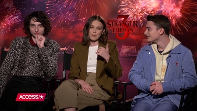 2019-06-28_-_Access_Hollywood_-_Stranger_Things_S03_Interview_mp40577.jpg