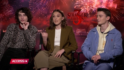 2019-06-28_-_Access_Hollywood_-_Stranger_Things_S03_Interview_mp40583.jpg