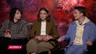 2019-06-28_-_Access_Hollywood_-_Stranger_Things_S03_Interview_mp40798.jpg