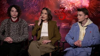 2019-06-28_-_FOX_5_Washington_DC_-_Stranger_Things_S03_Interview_mp42785.jpg
