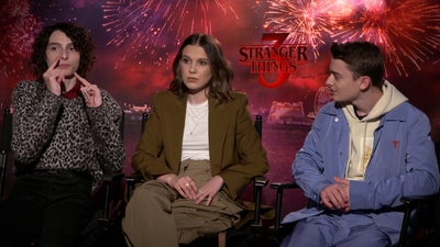 2019-06-28_-_FOX_5_Washington_DC_-_Stranger_Things_S03_Interview_mp42793.jpg