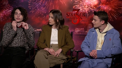 2019-06-28_-_FOX_5_Washington_DC_-_Stranger_Things_S03_Interview_mp42796.jpg