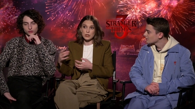 2019-06-28_-_FOX_5_Washington_DC_-_Stranger_Things_S03_Interview_mp42803.jpg