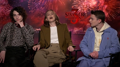 2019-06-28_-_FOX_5_Washington_DC_-_Stranger_Things_S03_Interview_mp42814.jpg