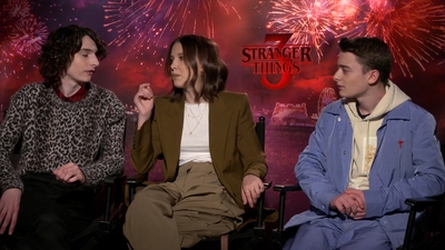 2019-06-28_-_FOX_5_Washington_DC_-_Stranger_Things_S03_Interview_mp42822.jpg