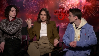 2019-06-28_-_FOX_5_Washington_DC_-_Stranger_Things_S03_Interview_mp42825.jpg
