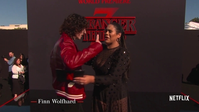 2019-06-28_-_Stranger_Things_Season_3_Premiere_NEW_mp40900.jpg