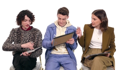 2019-07-11_-_Netflix_-_Stranger_Things_3_Best_Friends_Challenge_mp42607.jpg