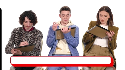 2019-07-11_-_Netflix_-_Stranger_Things_3_Best_Friends_Challenge_mp42638.jpg