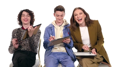 2019-07-11_-_Netflix_-_Stranger_Things_3_Best_Friends_Challenge_mp42691.jpg