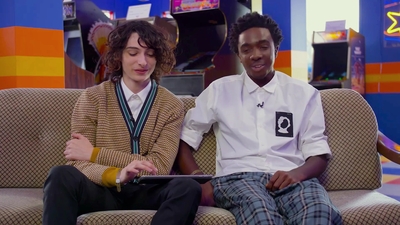2019-07-12_-_Netflix_Polska_-_Stranger_Things_S03_Interview_mp42899.jpg