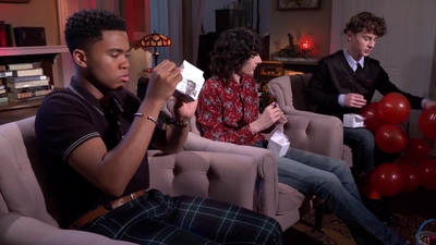 2019-09-04_-_Collider_Extras_It_Chapter_Two_Cast_Interview_mp45474.jpg
