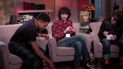 2019-09-04_-_Collider_Extras_It_Chapter_Two_Cast_Interview_mp45507.jpg