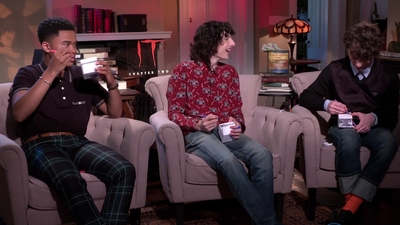 2019-09-04_-_Collider_Extras_It_Chapter_Two_Cast_Interview_mp45518.jpg