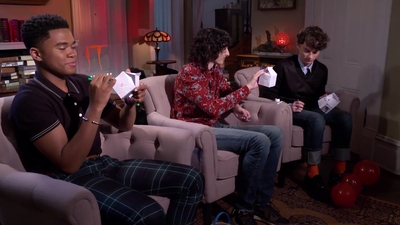 2019-09-04_-_Collider_Extras_It_Chapter_Two_Cast_Interview_mp45615.jpg
