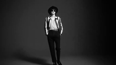 2019-11-24_-_Finn_Wolfhard_YSL_x_ELLE_x_GQ_mp45110.jpg