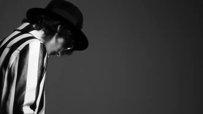 2019-11-24_-_Finn_Wolfhard_YSL_x_ELLE_x_GQ_mp45171.jpg