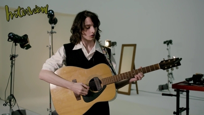 2019-12-24_-_Interview_Magazine_-_Iconic_Film_Scores_on_His_Guitar_mp45345.jpg