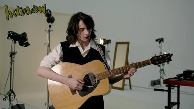 2019-12-24_-_Interview_Magazine_-_Iconic_Film_Scores_on_His_Guitar_mp45346.jpg