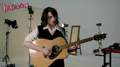 2019-12-24_-_Interview_Magazine_-_Iconic_Film_Scores_on_His_Guitar_mp45351.jpg