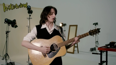 2019-12-24_-_Interview_Magazine_-_Iconic_Film_Scores_on_His_Guitar_mp45380.jpg