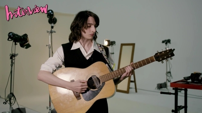 2019-12-24_-_Interview_Magazine_-_Iconic_Film_Scores_on_His_Guitar_mp45385.jpg