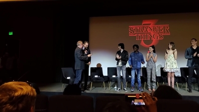 2020-01-11_-_Stranger_Things_Season_3_Q_and_A_mp40158.jpg