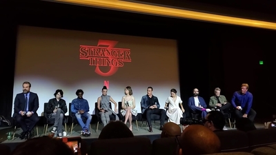 2020-01-11_-_Stranger_Things_Season_3_Q_and_A_mp40179.jpg