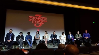 2020-01-11_-_Stranger_Things_Season_3_Q_and_A_mp40180.jpg