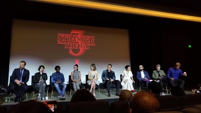 2020-01-11_-_Stranger_Things_Season_3_Q_and_A_mp40181.jpg